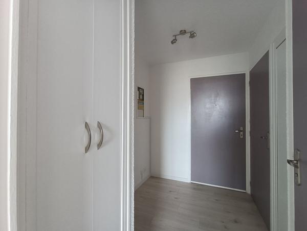 Appartement Les Sables D Olonne 1 pièce(s) 24.19 m2 VIDE A LOUER A L ANNEE