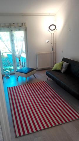 Dpt Vosges (88), à vendre CONTREXEVILLE immeuble de 4 APPARTEMENTS face PARC THERMAL