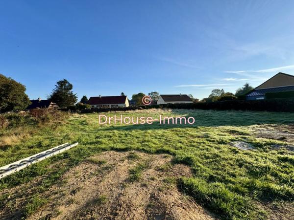 Terrain à vendre de 1 073 m²