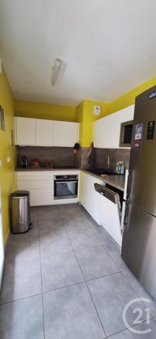 Appartement F4 à vendre  4 pièces - 82 m2 LA CIOTAT - 13