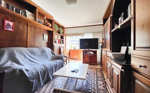 Appartement à vendre    2 pièces • 44 m2 Cagnes-sur-Mer