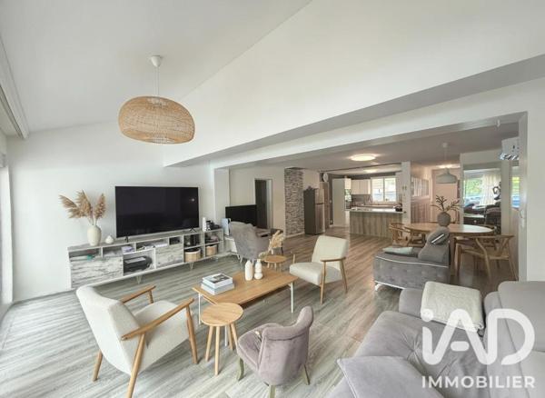 Maison à vendre 6 pièces 121,5 m² Savigny-le-Temple