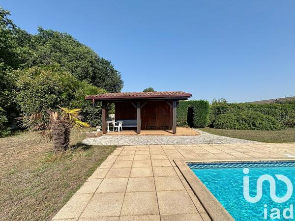 Maison à vendre 7 pièces 220 m² Biganos