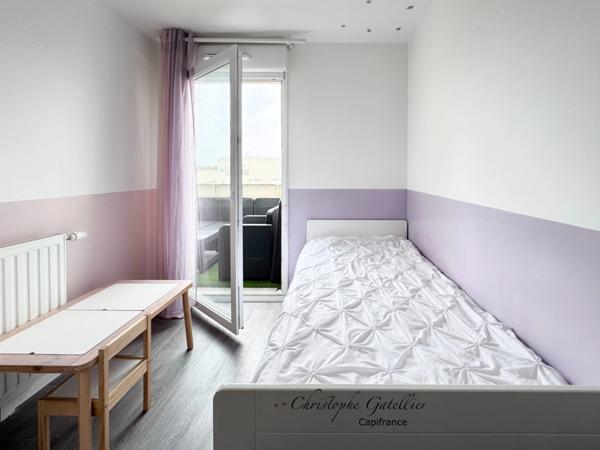 Quartier de l'Aérostat - Appartement 4 pièces (3 chambres - 2 SDE) - 2 places de parking