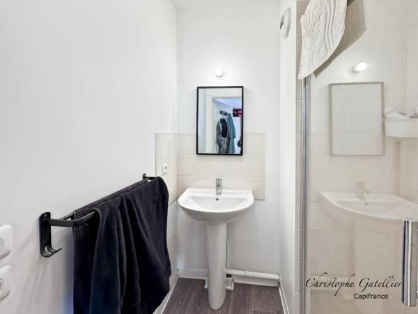 Quartier de l'Aérostat - Appartement 4 pièces (3 chambres - 2 SDE) - 2 places de parking