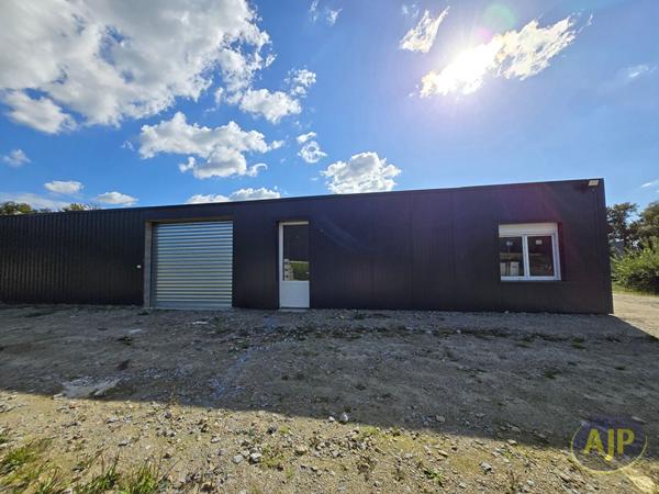 Vente parking Saint Jean Brevelay : 297 080 € - AJP Immobilier Plumelec