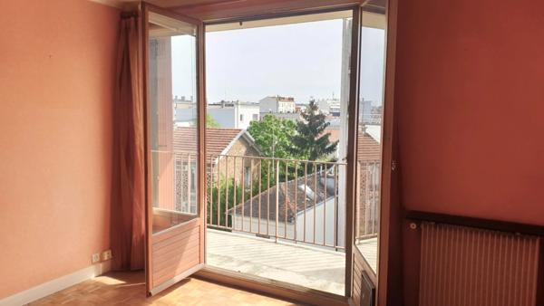 Appartement à vendre 4 pièces (82,62 m2 carrez) quartier Adamville-Baratte Cholet, SAINT MAUR DES FOSSES (94)