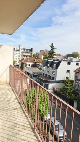 Appartement à vendre 4 pièces (82,62 m2 carrez) quartier Adamville-Baratte Cholet, SAINT MAUR DES FOSSES (94)