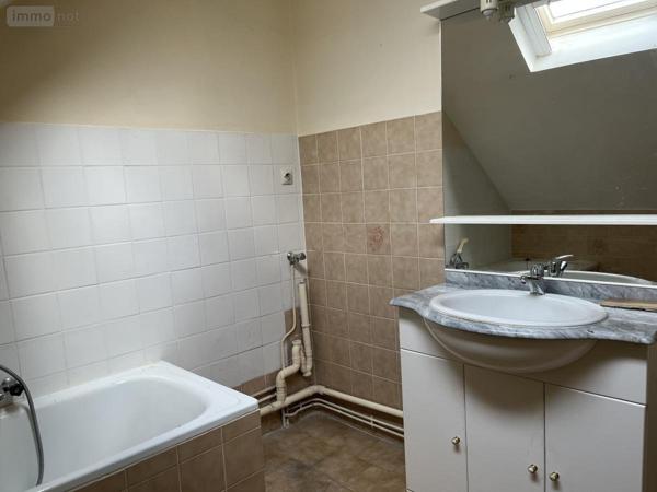 Appartement à vendre à Allériot en Saône-et-Loire (71380), ref : 01067-918