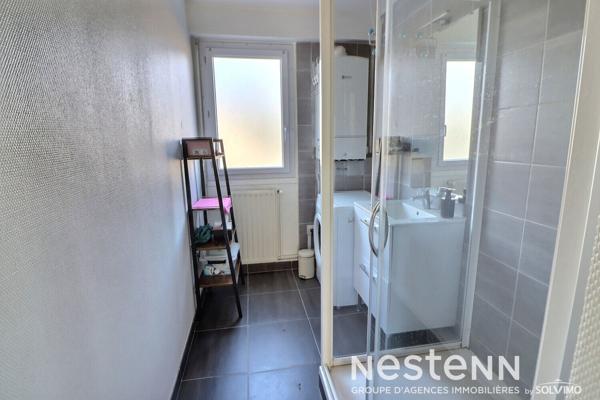 Appartement St Priest 5 pièce(s) 97 m2