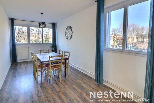 Appartement St Priest 5 pièce(s) 97 m2