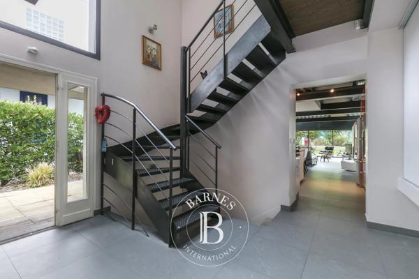 Rueil-Malmaison, Maison 4 Chambres -  227 m² à vendre
