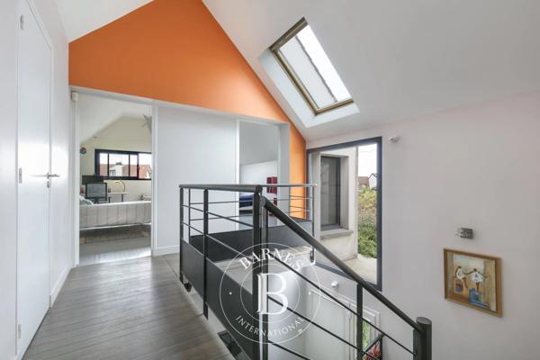 Rueil-Malmaison, Maison 4 Chambres -  227 m² à vendre