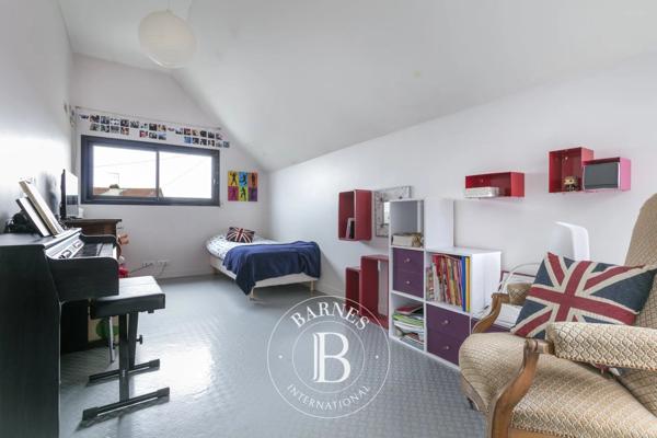 Rueil-Malmaison, Maison 4 Chambres -  227 m² à vendre