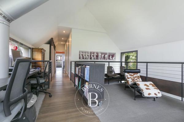 Rueil-Malmaison, Maison 4 Chambres -  227 m² à vendre