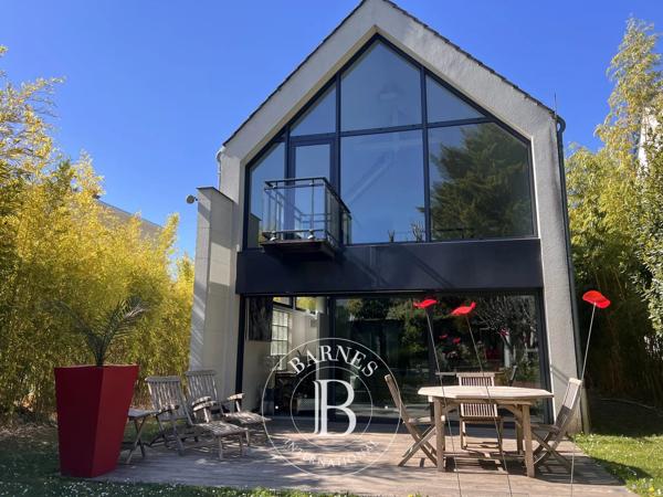 Rueil-Malmaison, Maison 4 Chambres -  227 m² à vendre