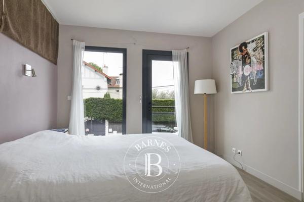 Rueil-Malmaison, Maison 4 Chambres -  227 m² à vendre