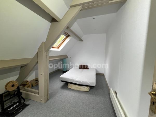 MAISON 4 CHAMBRES 6 PIECES ENTRE HOULGATE ET CABOURG - GRAND JARDIN - DOUBLE GARAGE