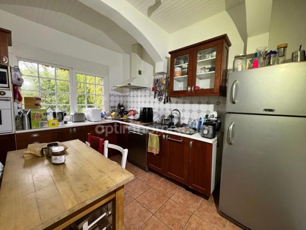 MAISON 4 CHAMBRES 6 PIECES ENTRE HOULGATE ET CABOURG - GRAND JARDIN - DOUBLE GARAGE