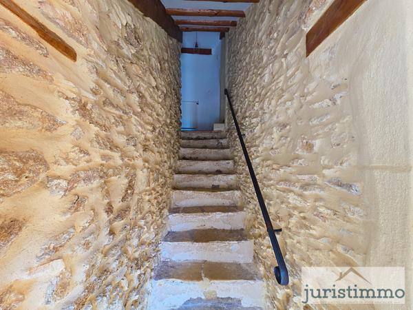 Uchaux (84100) Superbe mas provençal rénové – 270 m² sur 3 931 m² de terrain à Uchaux