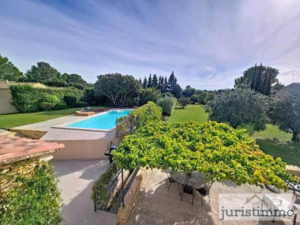 Uchaux (84100) Superbe mas provençal rénové – 270 m² sur 3 931 m² de terrain à Uchaux