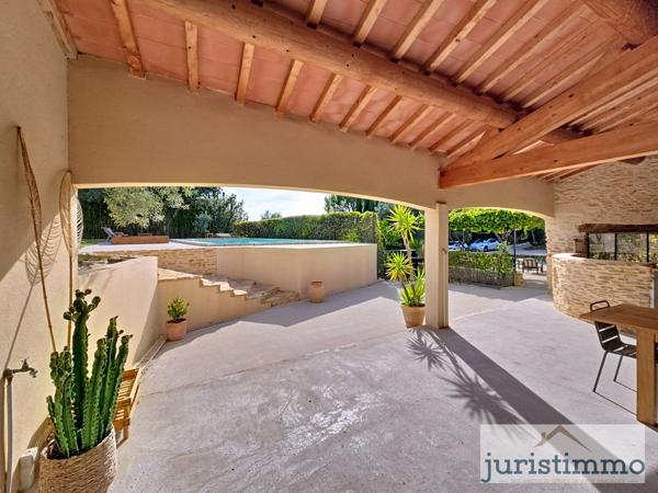 Uchaux (84100) Superbe mas provençal rénové – 270 m² sur 3 931 m² de terrain à Uchaux