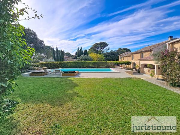 Uchaux (84100) Superbe mas provençal rénové – 270 m² sur 3 931 m² de terrain à Uchaux