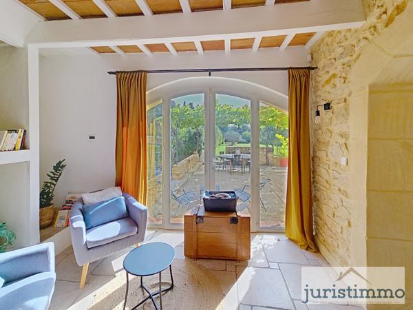 Uchaux (84100) Superbe mas provençal rénové – 270 m² sur 3 931 m² de terrain à Uchaux