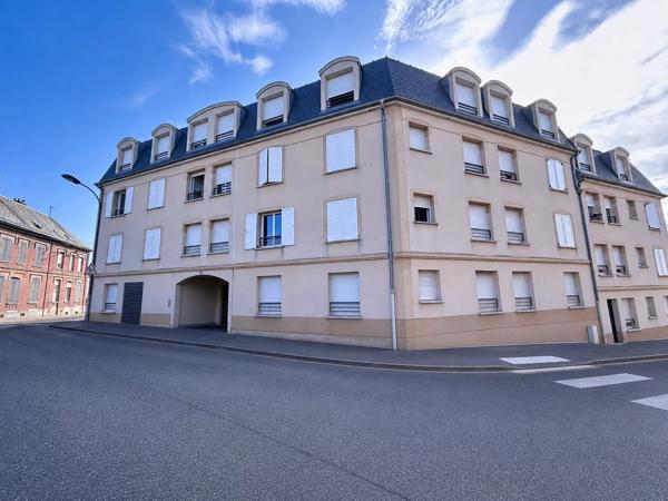 Vente                                                      Appartement
                        
                     3 pièces                      59 m2                     à Saint-Quentin