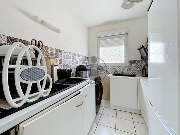 Vente                                                      Appartement
                        
                     3 pièces                      59 m2                     à Saint-Quentin