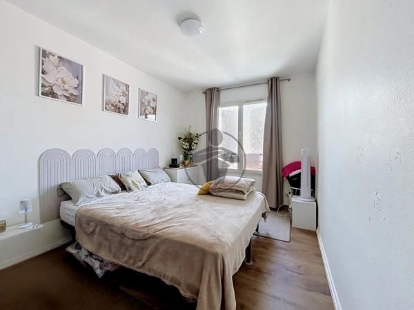 Vente                                                      Appartement
                        
                     3 pièces                      59 m2                     à Saint-Quentin