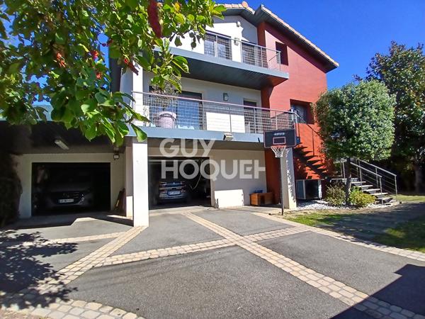 Élégante maison de 250 m² avec piscine, jardin paysagé et prestation haut de gamme !