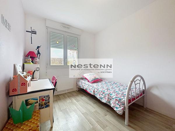 Maison à vendre à Saint Fargeau Ponthierry - 3 chambres, garage et jardin