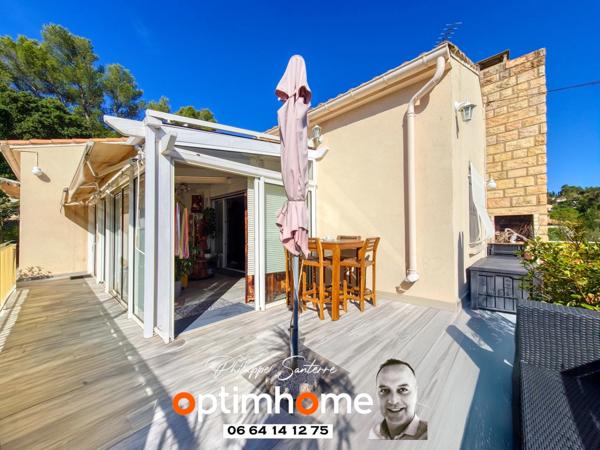 Belle Maison 7 Pièces 4 chambres, garage, terrasse, jardin sur les hauteurs de Nîmes Serre Paradis