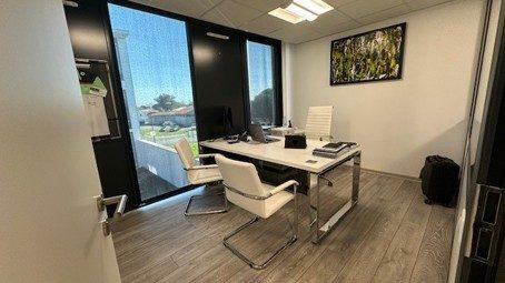 SUPERBES BUREAUX A VENDRE / A LOUER - LA TESTE DE BUCH