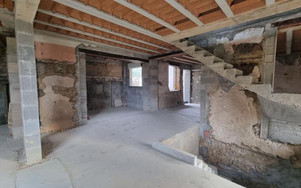 Maison à vendre    5 pièces •  Genay