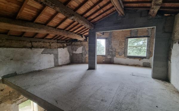 Maison à vendre    5 pièces •  Genay