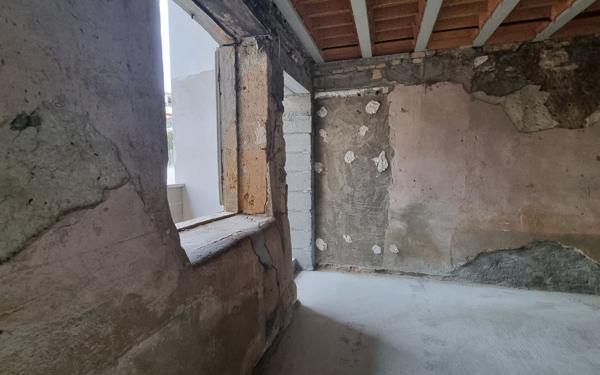 Maison à vendre    5 pièces •  Genay