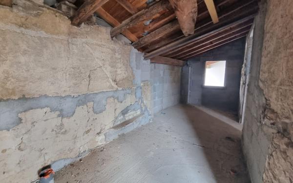 Maison à vendre    5 pièces •  Genay