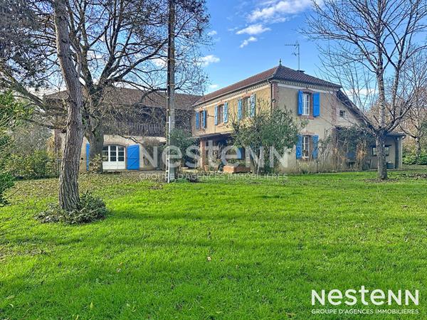 A vendre Maison Mirande de 398m2 habitable parc arboré de 1,7 hectare