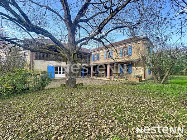 A vendre Maison Mirande de 398m2 habitable parc arboré de 1,7 hectare