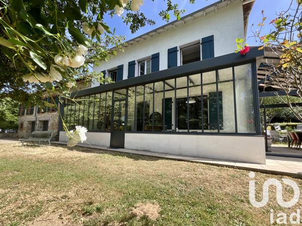 Maison à vendre 10 pièces 224 m² Rilhac-Rancon