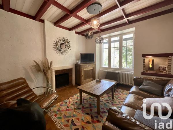 Maison à vendre 10 pièces 224 m² Rilhac-Rancon