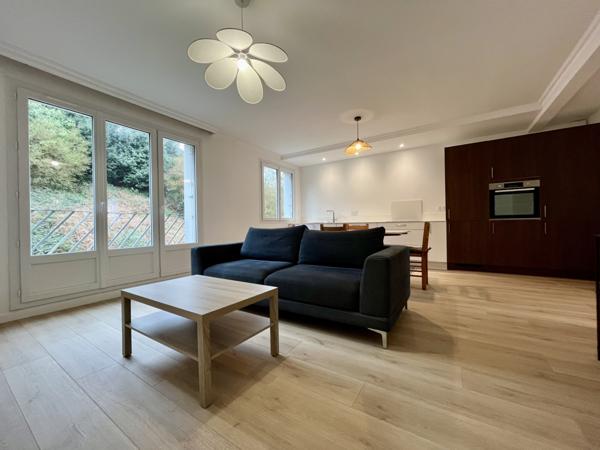 Quimper (29000) Quimper Est / Proche Gare – Confortable T2 meublé 54 m²