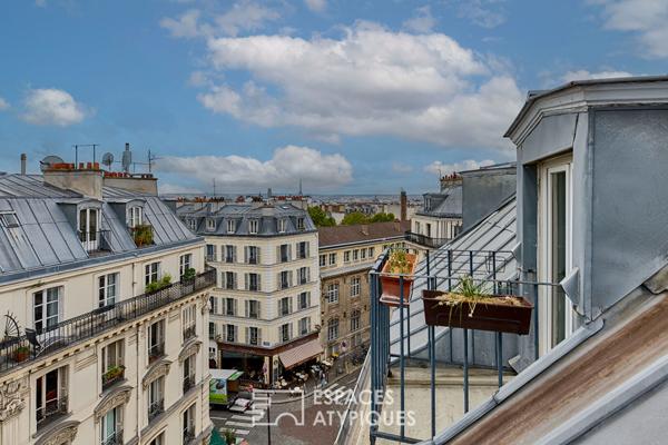 Dernier étage Montmartrois avec balcons et vues aux Abbesses