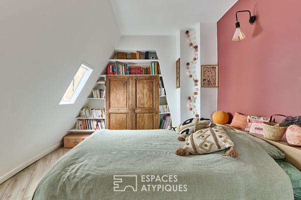 Dernier étage Montmartrois avec balcons et vues aux Abbesses