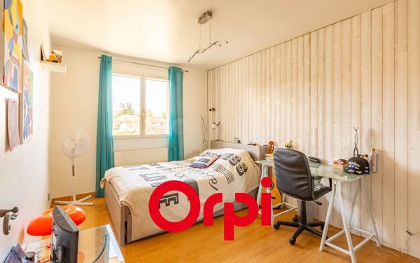 Maison à vendre    6 pièces •  La Verpillière