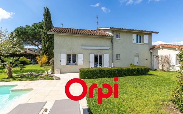 Maison à vendre    6 pièces •  La Verpillière