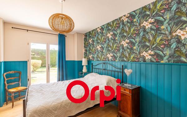 Maison à vendre    6 pièces •  La Verpillière