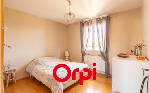 Maison à vendre    6 pièces •  La Verpillière